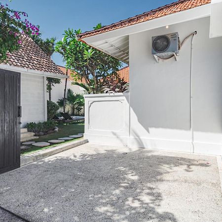 Green Garden Seminyak Villa Ngoại thất bức ảnh