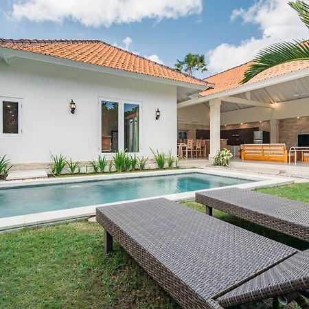 Green Garden Seminyak Villa Ngoại thất bức ảnh